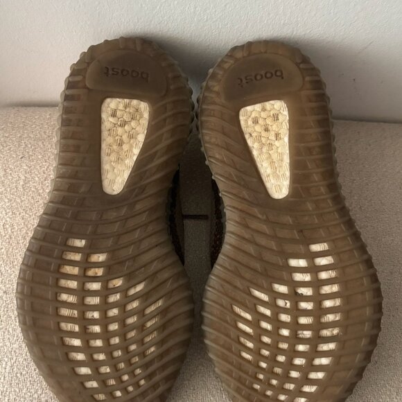 Adidas Yeezy Boost 350 V2 - Beluga Reflective - Picture 6 of 6